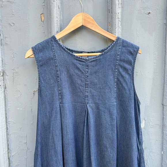 Nina Loca denim midi dress, approx size large - Picture 3 of 7